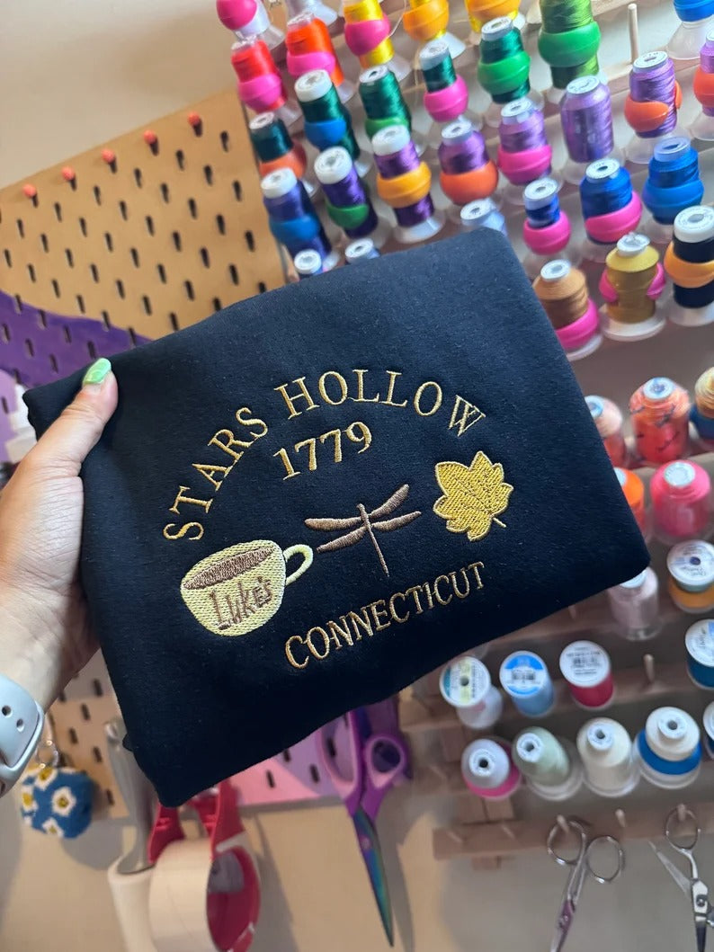 STARS HOLLOW Fall Embroidered Sweatshirt