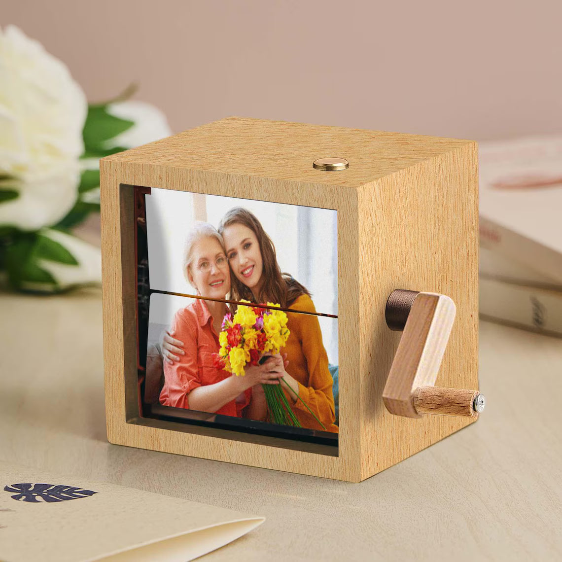 Hand-Crank Photo Display Box