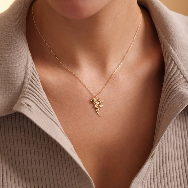 🔥50% OFF – Personalized Family Birth Flower Necklace Mother’s Day Gift