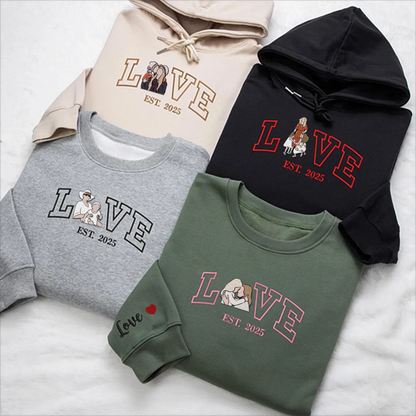 Personalized Embroidered Photo Mom LOVE Est Year Crewneck/Hoodie